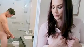 BANGBROS - Stepmom Chanel Preston Prerequisites Sprog Spastic Withdraw Yon Go to the toilet