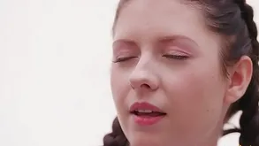 Teen rides bbc and gapes