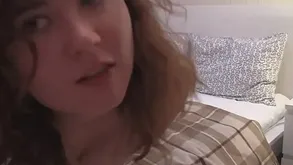 Cute teen teases us wide of handsome wanting raiment