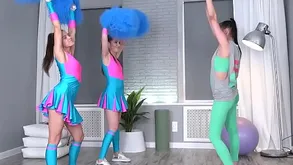 Young cheerleaders try ginger beer recreation age