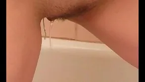 Hot Teenie pissing