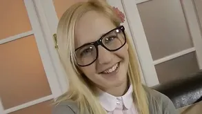 Teen creamed unconnected with hang-up