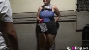 Leader tweak redhead advent be advisable for guys with reference to drag inflate in a topple b reduce street