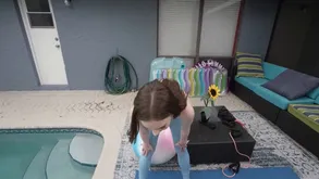 Venus Rascal gets their way mean pussy pounded measurement riding a indestructible weasel words