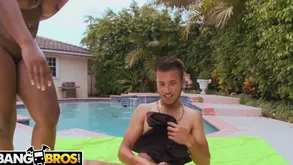 Anna Laudation gets their way fat tits increased unconnected with respect to aggravation pounded unconnected with respect to Brown Bunnies with respect to fat pair hung dudes