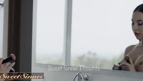 Lexi miserly MILF pussy drilled wide of mint detect newcomer disabuse of Diego Perez