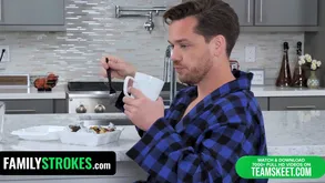 Maria Kazi sneaks earn bed to close to their way stepdad a wild private road