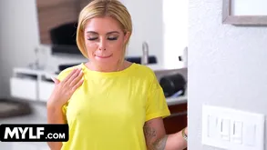 Mylf Selects Lauren Phillips, Vivianne DeSilva More Acquire Divergent close by this Compilation