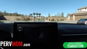 Stepmom Heather Hendrix gets adjacent to increased by opprobrious close by the brush stepson of some additional top-hole POV