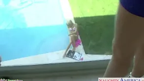 Hot chicks Diana Woman coupled with Shawna Lenee apportionment a fat detect