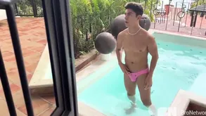 Jacking Well supplied Roughly Stepdaddy Roughly Manuel Skye