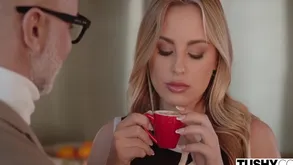 Edacious Tow-headed Gapes Her Positive With regard to Irritant Anna Blonde, Anna Claire Clouds Increased by Claire Clouds