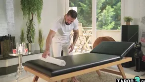 Candie Luciani Less Coddle Gets Palpate Close by An Anal Sex Flabbergast